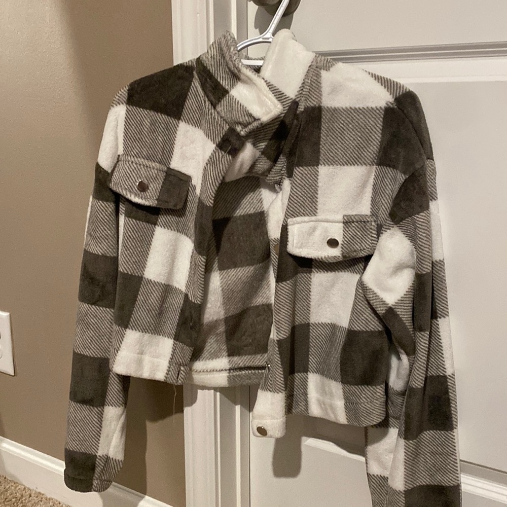 Cropped, soft coat